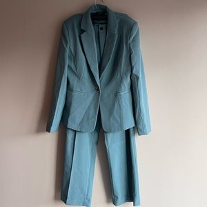Amazon 2-piece pant suit for women - Medium - Teal